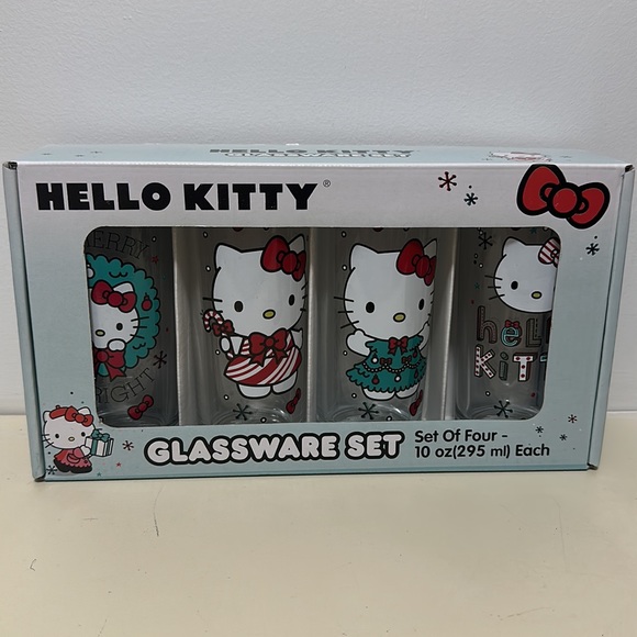 Christmas hello Kitty glassware set of 4 - Picture 2 of 2